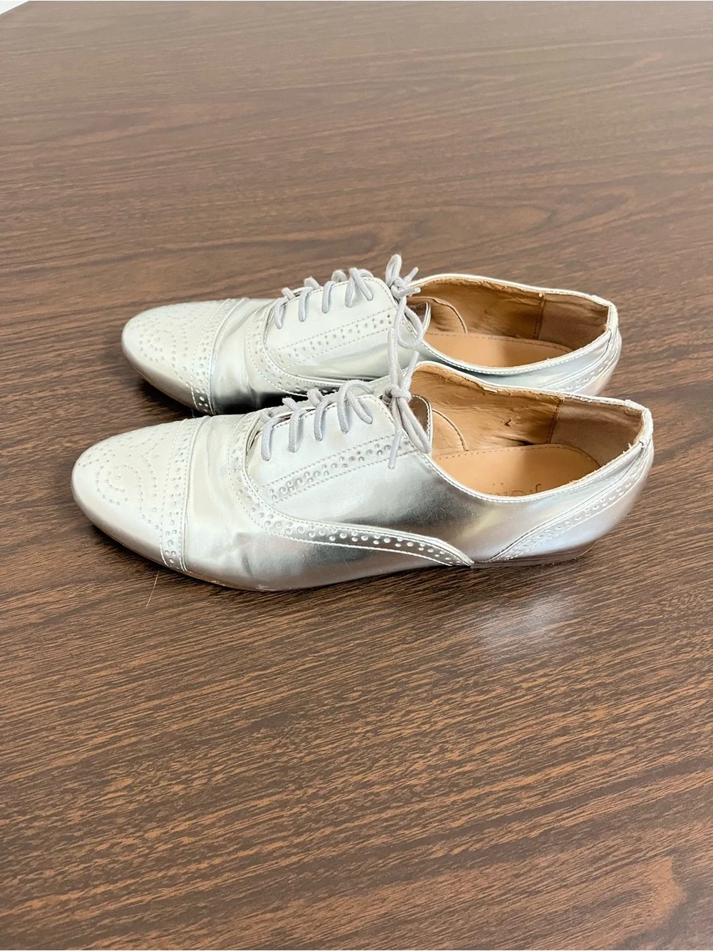 J.Crew Womens 7.5 Silver Metallic Leather Oxfords Cap Toe Brogue Lace Up